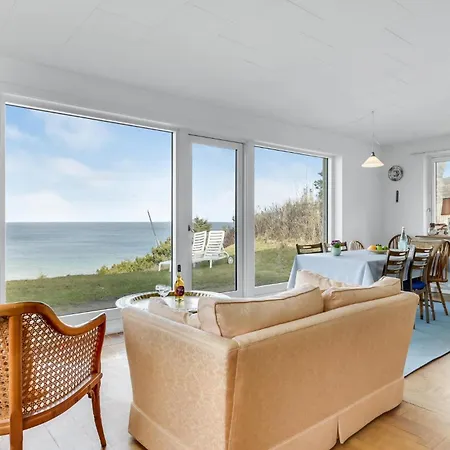 Pet Friendly In With House Sea View Holiday home