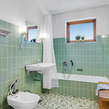 Three-bedroom In 別荘 *